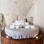 Malolu Luxurysuite Остуни